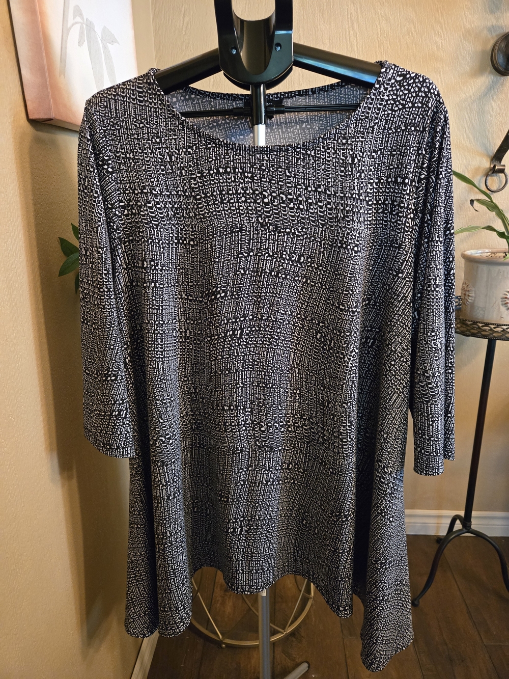 Alfani Plus Black & White Printed Scoop Neck Tunic